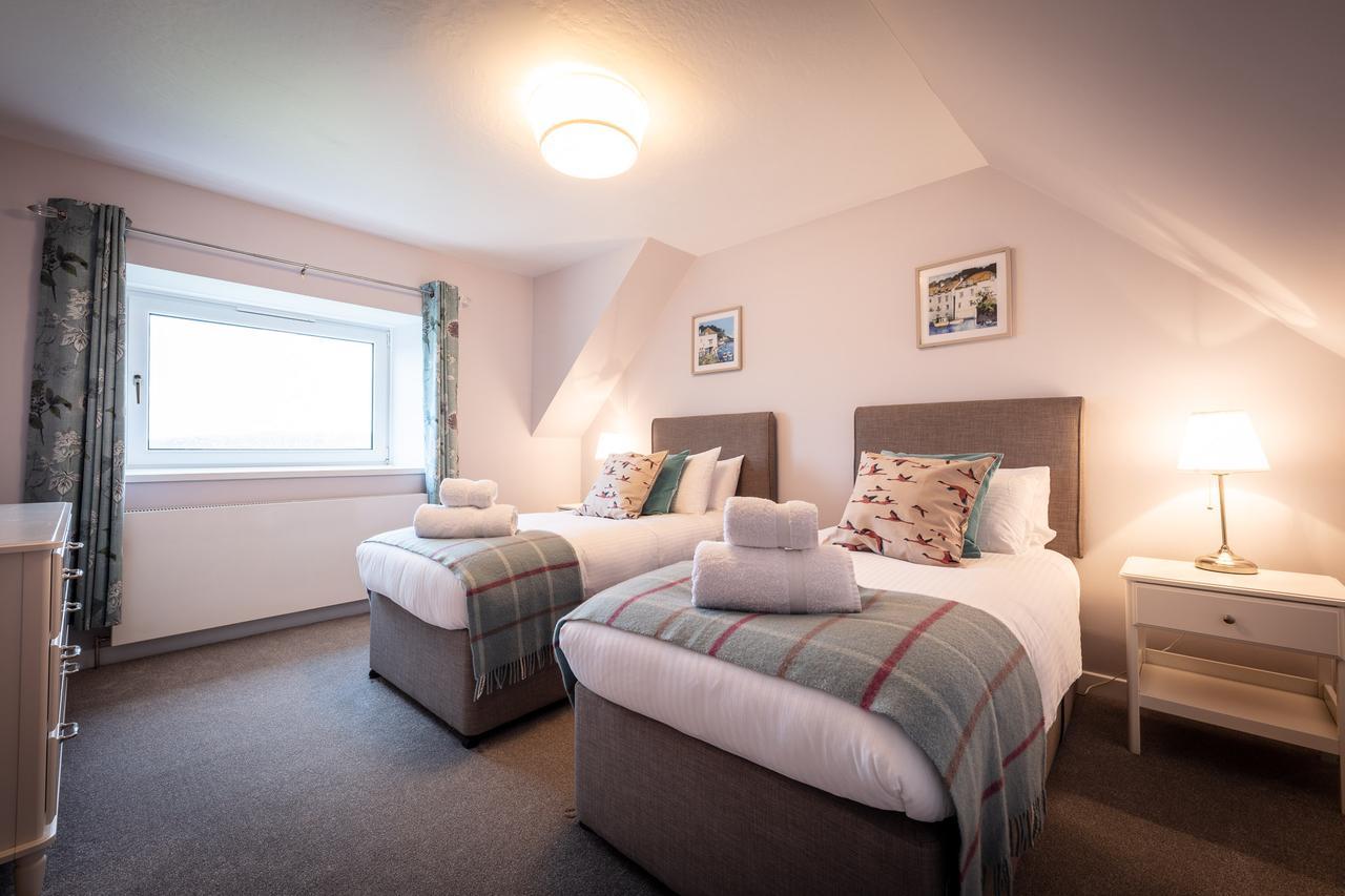 Villa Lochside Staffin Esterno foto